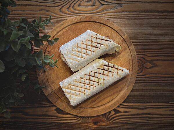 Шашлычный Двор - Куриная шаурма в лаваше