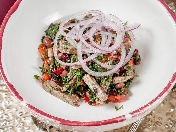 Алазани - Салат Тбилиси