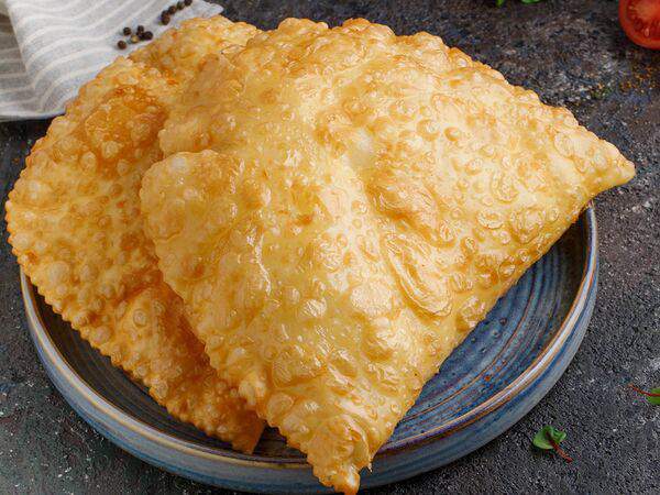 Баклажан Горьковская - Чебурек с сыром