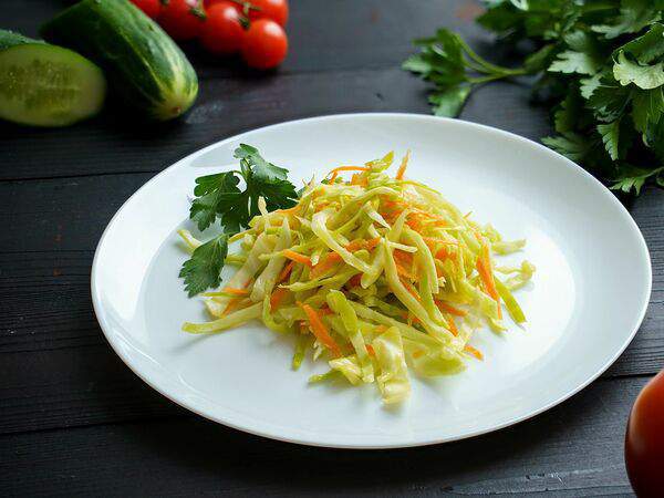 Готовим за вас - Салат из свежей капусты