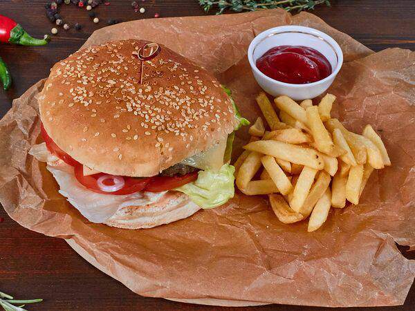 Hardy's pizza - Новинка!!! Бургер с говяжей котлетой и Фри