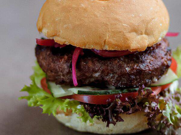 Культура - Бургер с мраморной котлетой