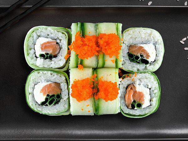 Food Do People - Ролл с лососем в огурце