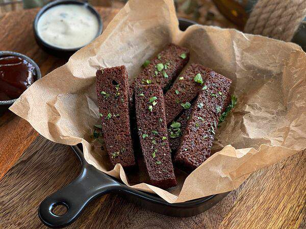 Mart Lounge Bar - Гренки чесночные