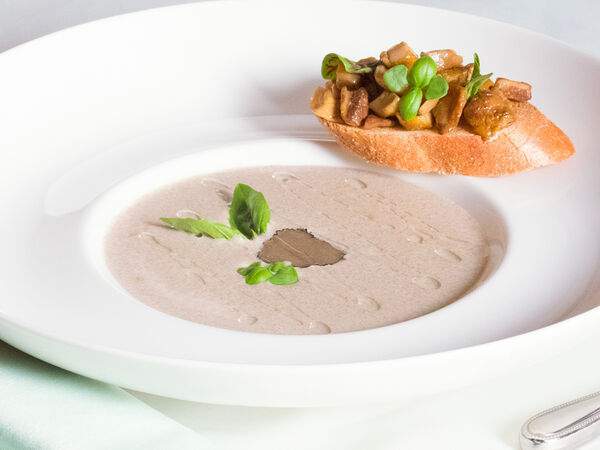 Dolce Vita - Суп-крем из белых грибов