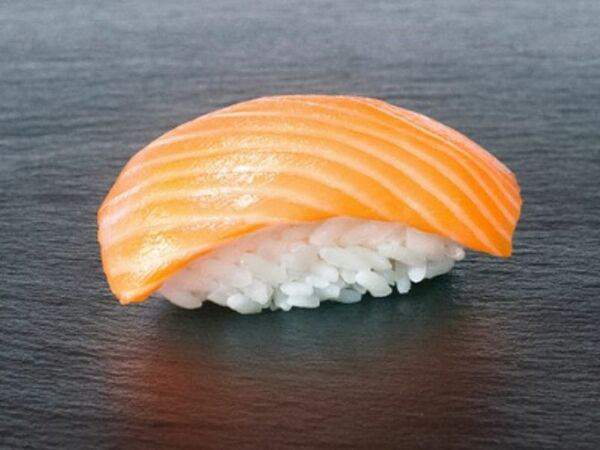 Тот самый R & S - Суши с лососем