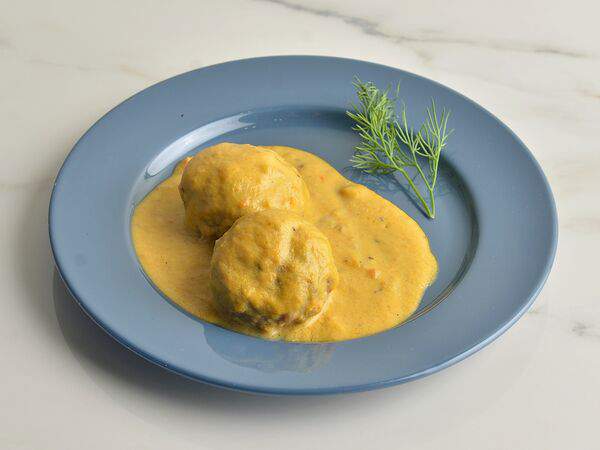 Кафе-пекарня Susser - Тефтели в сливочном соусе