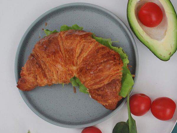 Cream Beans - Круассан с индейкой