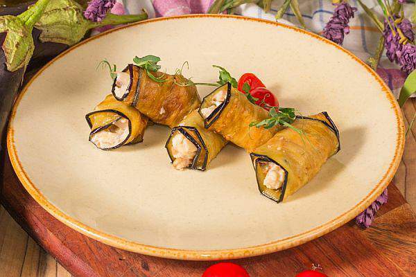 Луиджи - Рулетики из баклажана