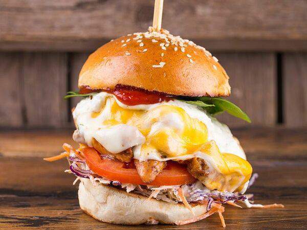 Краснодарский парень - Бургер Кубанская курочка