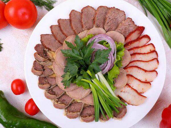 Garage - Мясное плато Хан