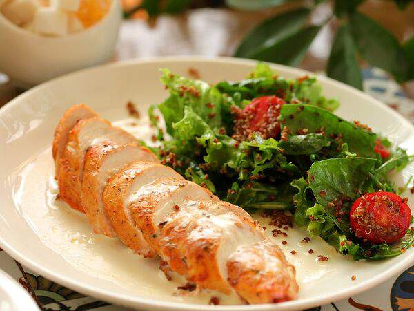 Navat - Куриная грудка под сливочным соусом