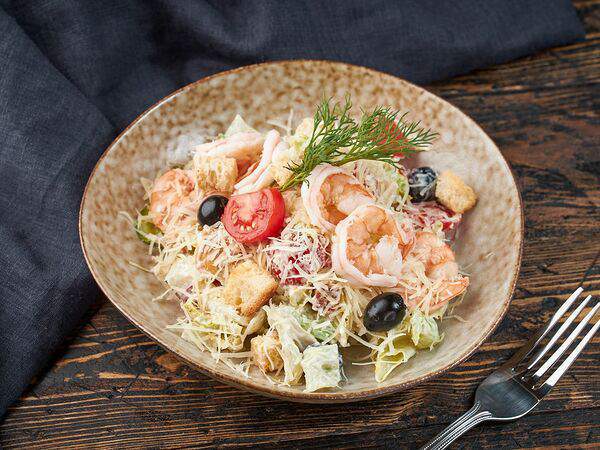 Югославия гриль - Салат Цезарь с креветками