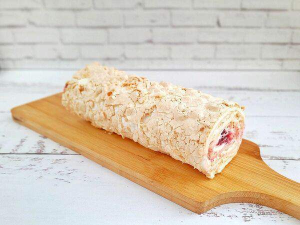 Пряно-румяно - Рулет меренговый с клюквой