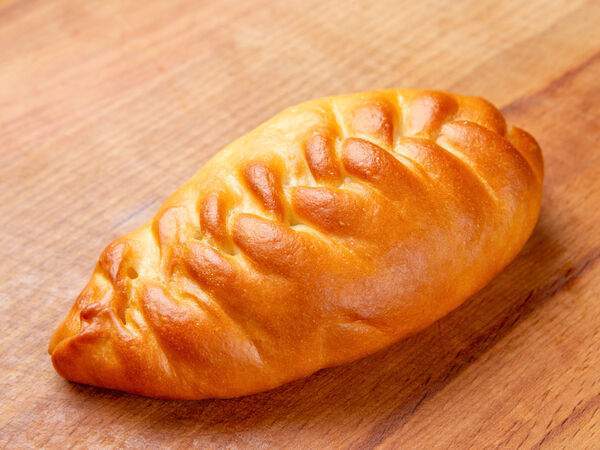 Вкусняшечная - Пирожок с курицей