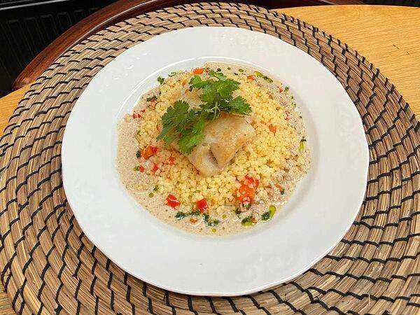 Ezo - Треска с кускусом и соусом сациви