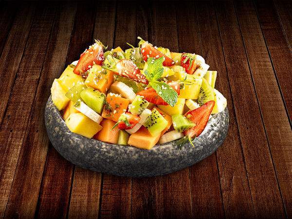 Тук-тук панда - Фруктовый салат под цитрусовым соусм