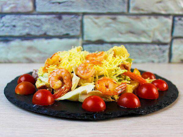 Bela Kava - Салат Цезарь с аргентинскими креветками