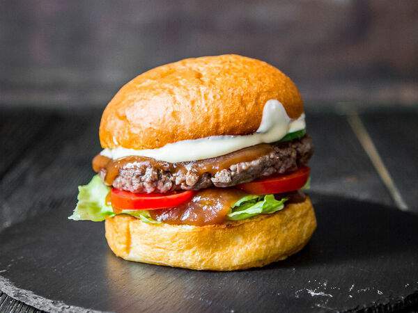 Бур бон паб - Бургер Бурбон