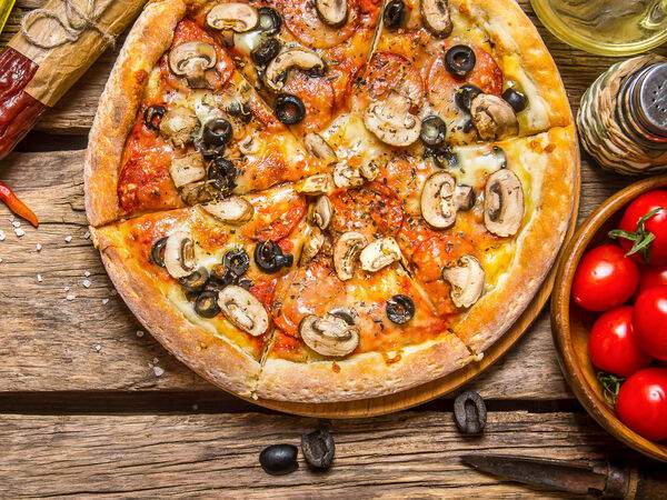 Ресторан Ivan's pizza в Новой Риге