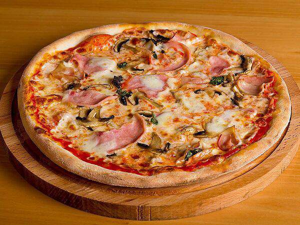 Pasta Uno - Прошутто Фунги