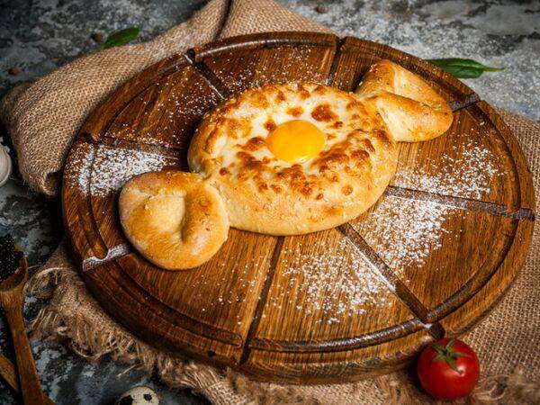 KUNAK HOUSE Халяль - Хачапури по-аджарски