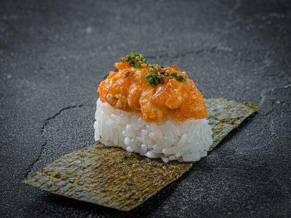 Jimoto - Суши Острые с лососем