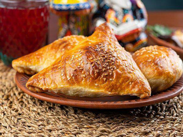 Plove - Самса с телятиной