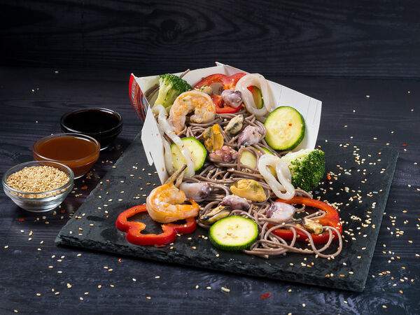 Redwok - Вок Морепродукты в соусе терияки