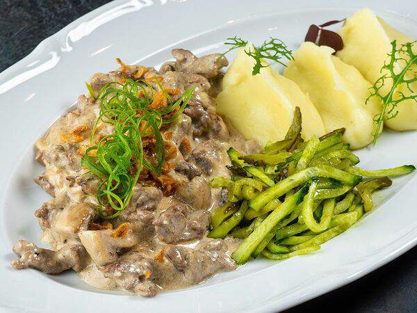 Разжигатели - Строганов с картофельным пюре