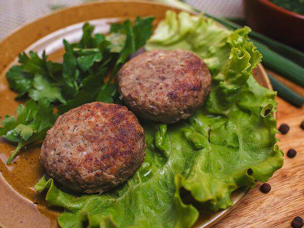 Две хижины - Котлетки домашние