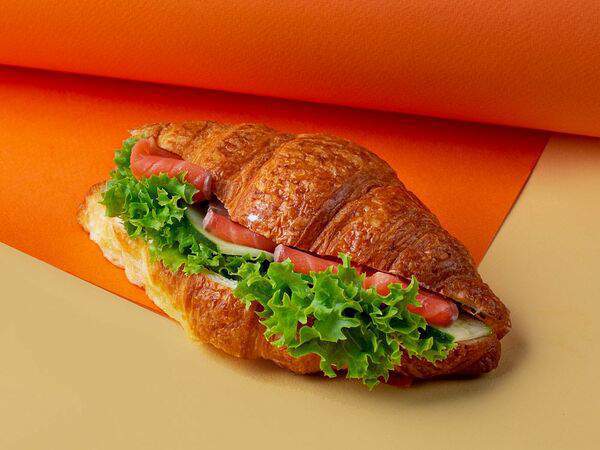 Ирис - Круассан с лососем