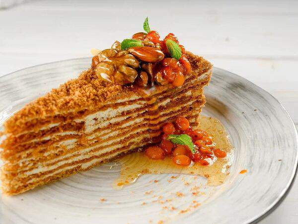 Лель - Медовик