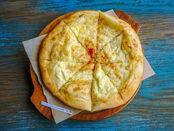 Кинза - Хачапури по-мегрельски