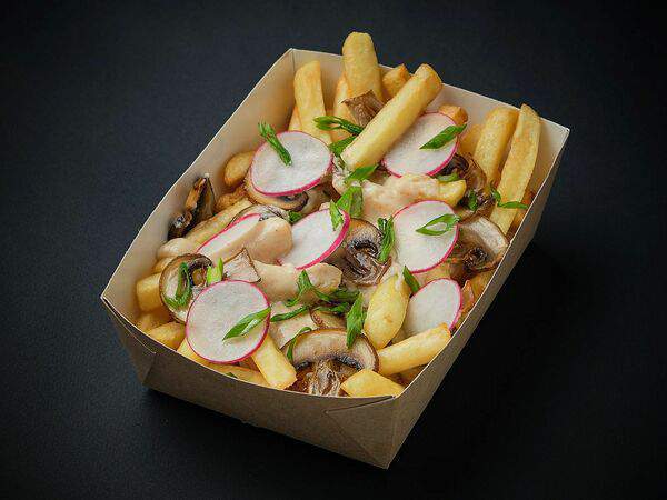 Pumpini - Картофель фри с грибным соусом