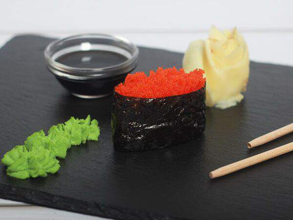 Японец - Гункан Тобико