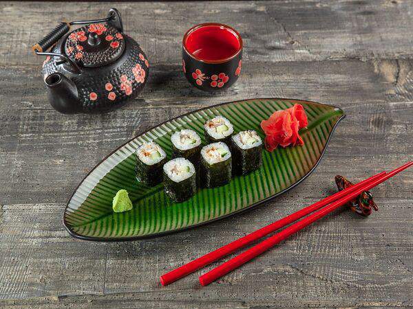 Тайшань - Ролл с угрем и огурцом