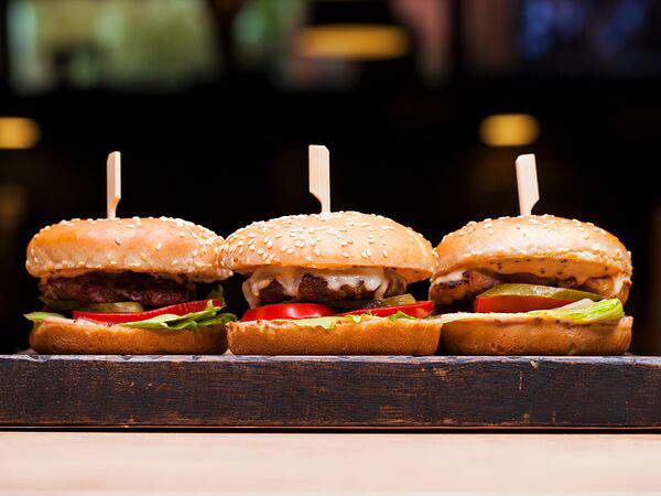 Капитал Grill & Beer - Сет из трёх любых минибургеров