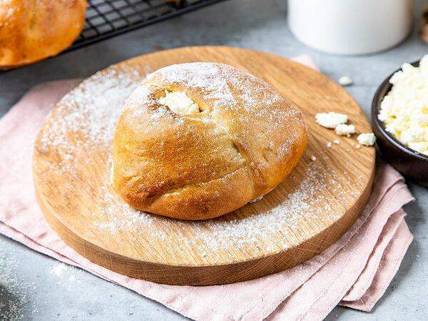 Пекарня Сдобное место Рахманинова 34 - Розан с творогом