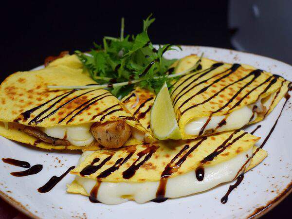 Нуар хаус - Кесадилья Мехикана с курицей