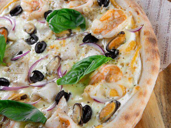 Труффальдино - Пицца с морепродуктами