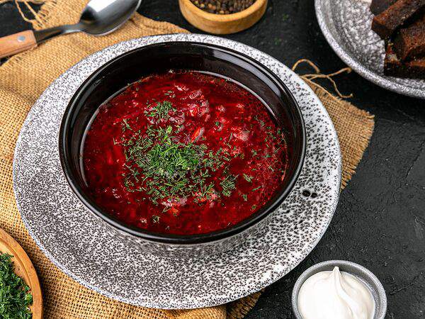 БУБЛИК - Борщ с гренками и салом