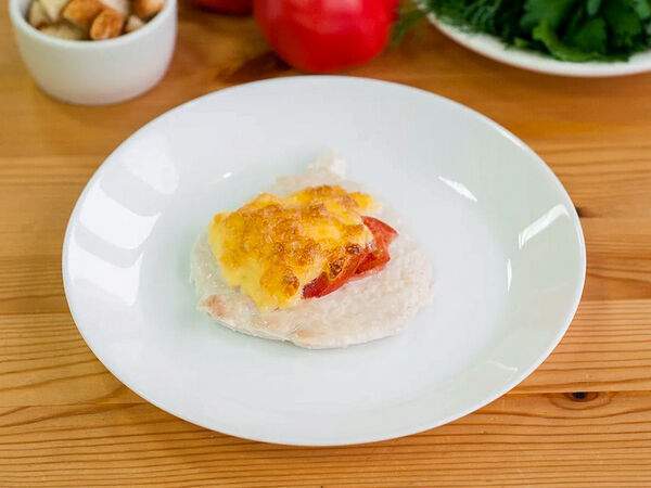 Царская Столовая - Грудка под томатом