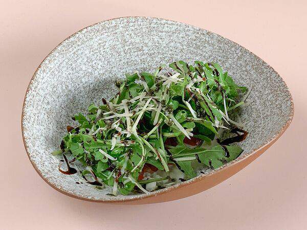 Food-n-Wood - Руккола-томаты конкассе