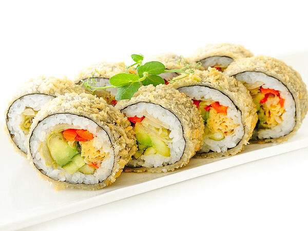 Fusion Sushi - Темпура ролл с соевой спаржей