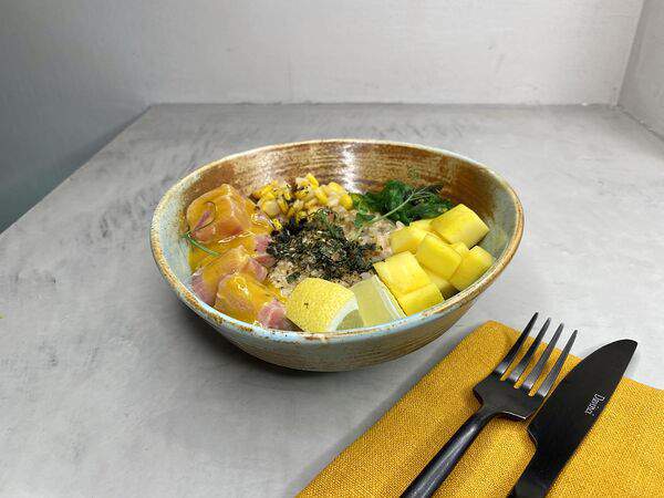 Elementum - Поке с тунцом