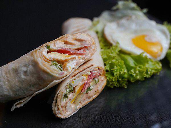 Kikchak Street Food - Шалтай болтай