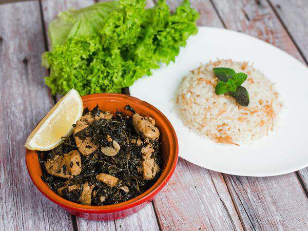 Дубай Фьюжен Арабская кухня - Млохия и рис