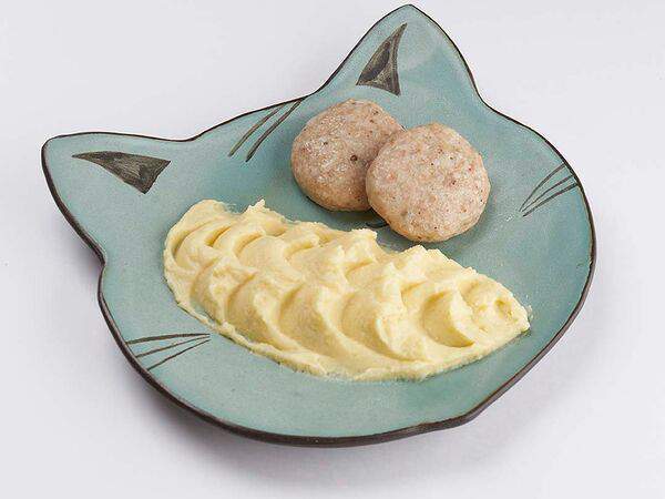 Урюк - Куриные котлетки на пару с картофельным пюре