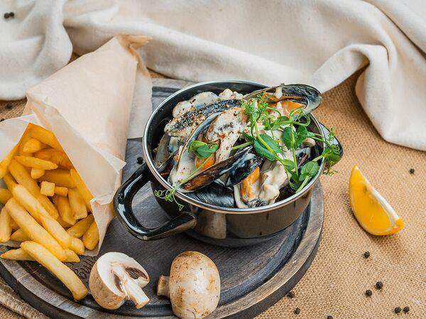 Дело не в вине - Мидии в сливочно-грибном соусе